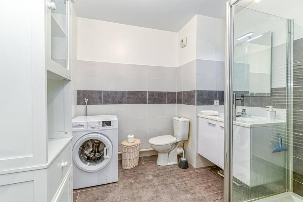 Bel Appartement-Garage Prive-Balcon-Wifi Fibre Rhut Dış mekan fotoğraf