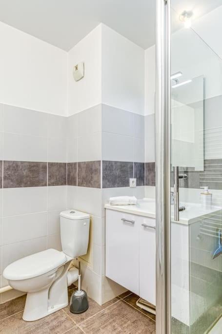 Bel Appartement-Garage Prive-Balcon-Wifi Fibre Rhut Dış mekan fotoğraf